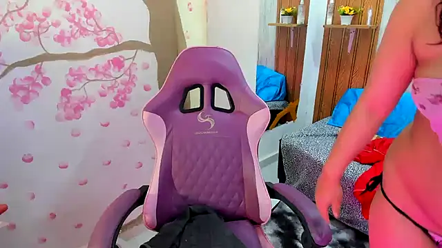 Emily_Coper18 webcam