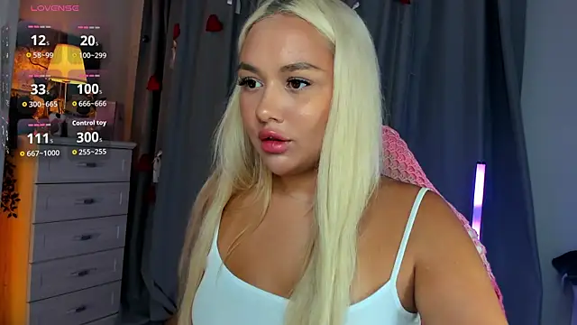 _Loneve__ webcam