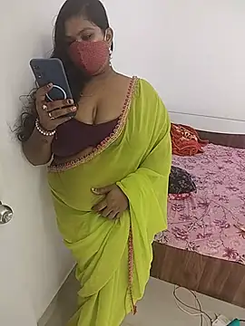 Cutee_Amrita webcam