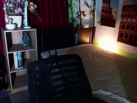 xAsianTOPModelx webcam