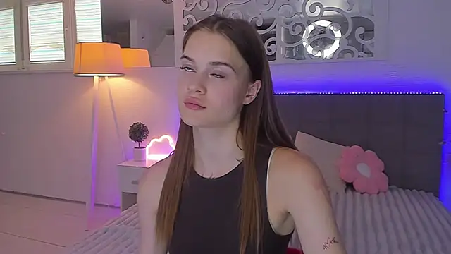 LuisaClover webcam