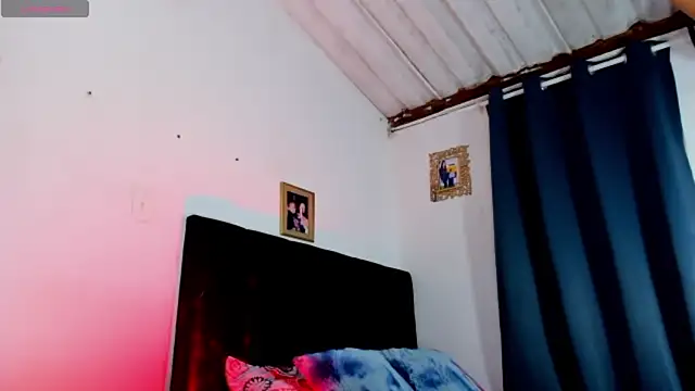 lyan_77 webcam