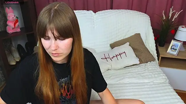 EmilyCuper_ webcam