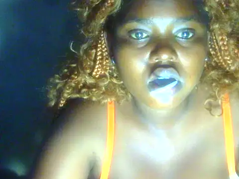 Yaspretty6 webcam
