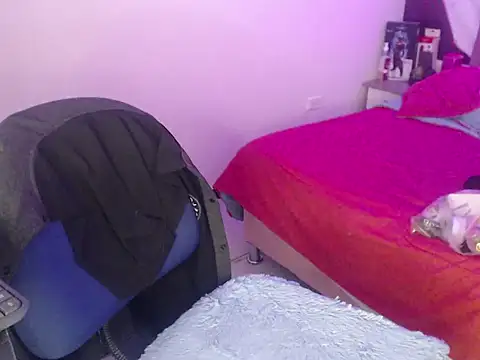 Audrey_Parkers webcam