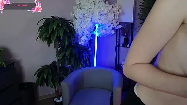 Lusty_Lagoon webcam