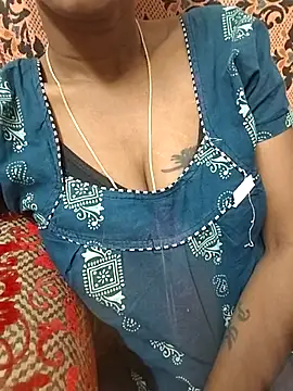 Slikylove01 webcam