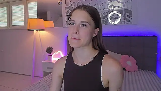 LuisaClover webcam