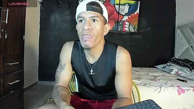 antonio_aguilarx webcam