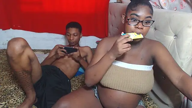 EvaxEmma webcam