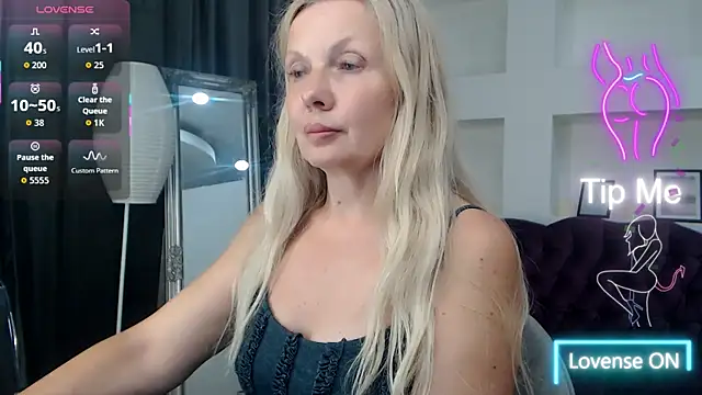 NicoletteRose_ webcam