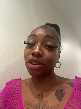 Cocochanel4567 webcam