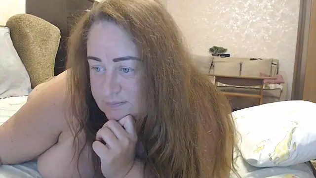 Amy_August webcam