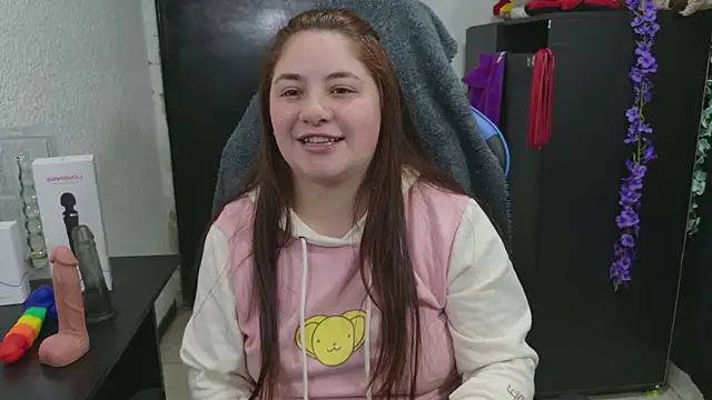 ann_bronw webcam