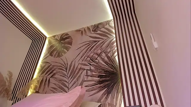Samaantha-White webcam