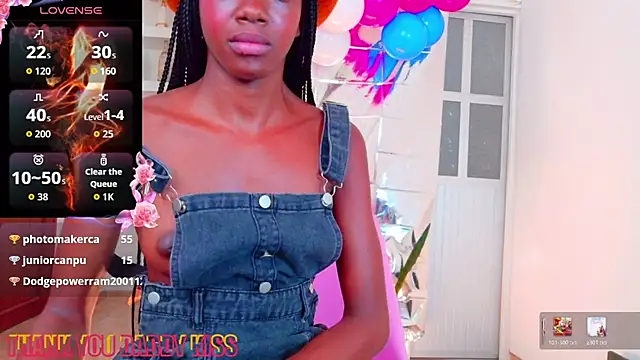 Riri_Blonde10 webcam