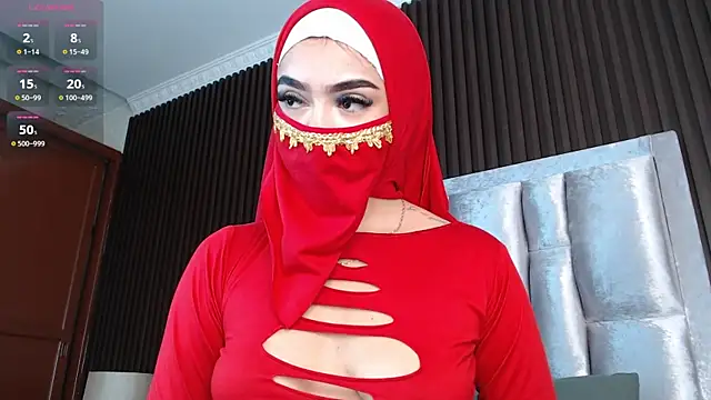 Zahra_milks webcam