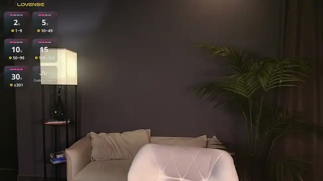 Elle_Funning webcam