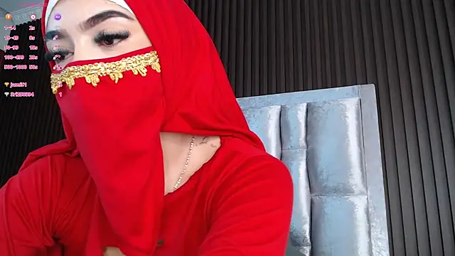 Zahra_milks webcam