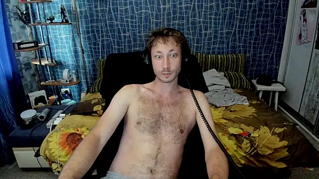 CuteBoy228 webcam