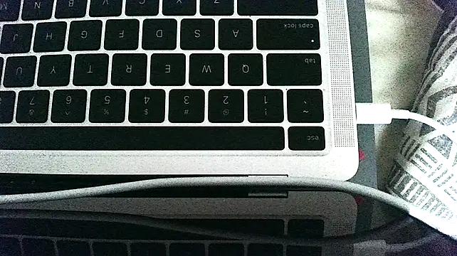 Yournaughty webcam