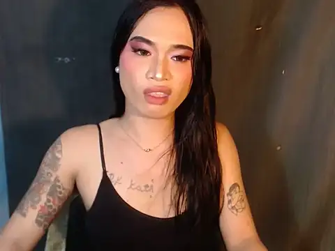 Giave - Trans webcam sex chat
