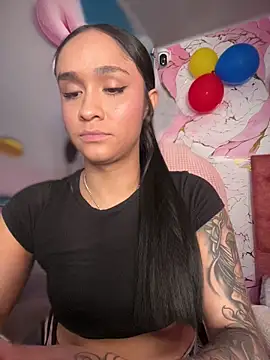 Isabella-Teen webcam