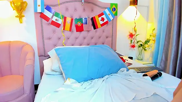 Paulynavera webcam