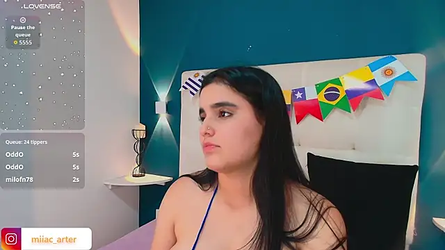 MiaaCarter_ webcam