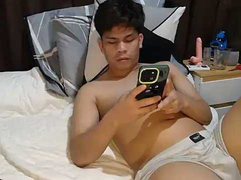 cumwhat_me webcam