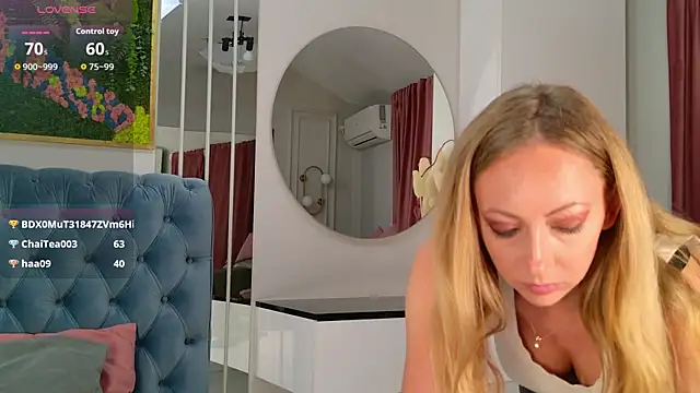 SiennaPierce webcam