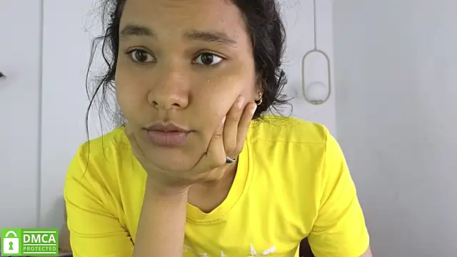 sexychanell_18 webcam
