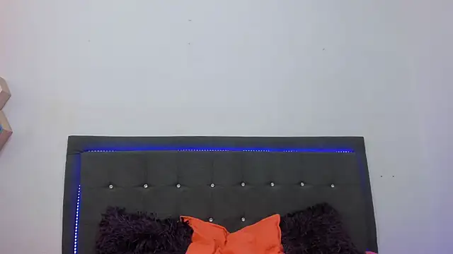 Lil_Aurora_ webcam