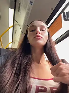 -missbehaving-'s live cam