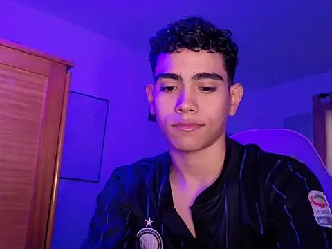 Yamilk101 webcam