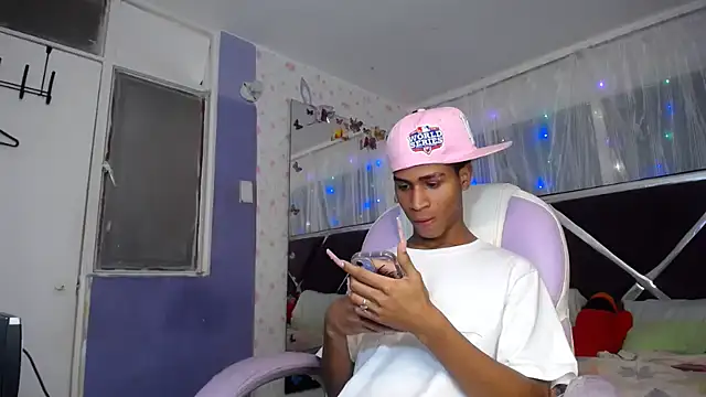 Santy_bigcock_01 webcam