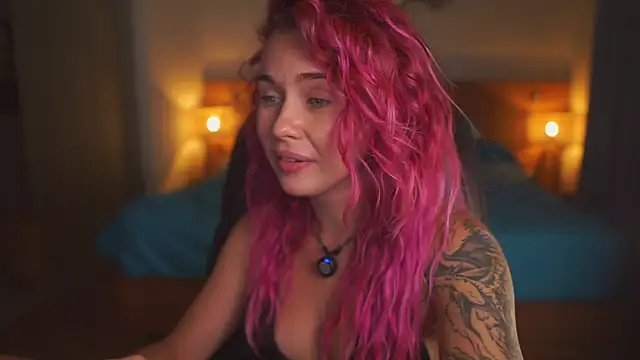 Sarah_Pink webcam