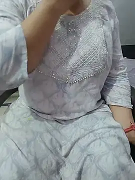 ritika_kushwaha webcam