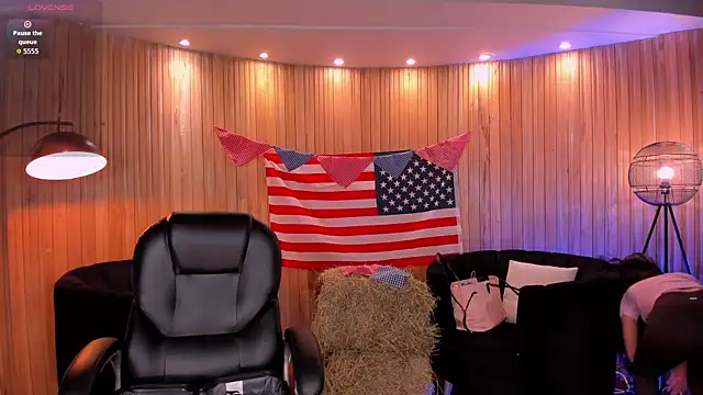 MeganScott webcam