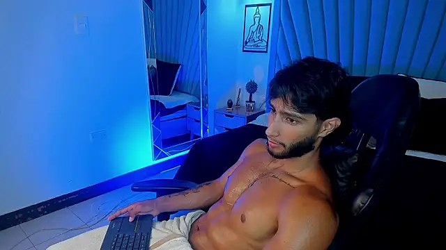 Emmet_CollinsJS webcam