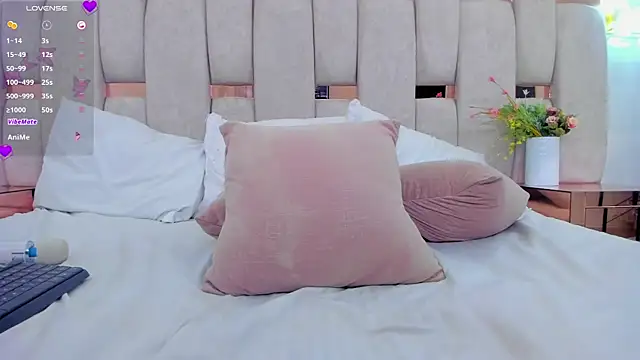 sarah_miller3 webcam
