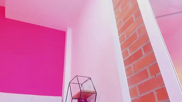 Katecurvy_hot69 webcam