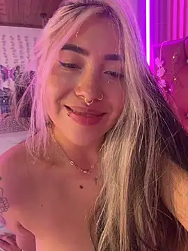 ManuelaVeeleez webcam