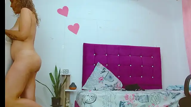 chantalsemenova1 webcam