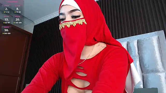 Zahra_milks webcam