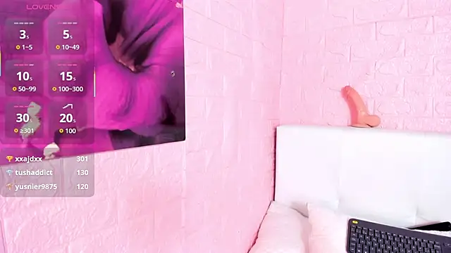 Celeste_Rox webcam