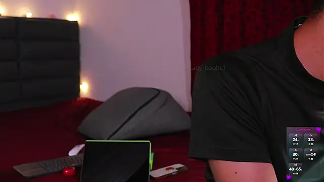 kathieandpovcock1 webcam
