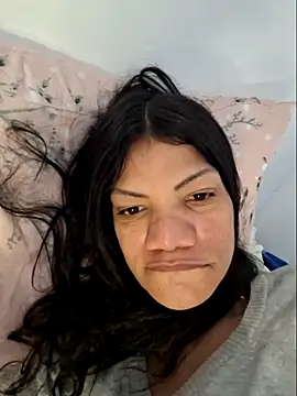 charllottebrasilian - Charllottebrasilian's free webcam - UK Sex Cams