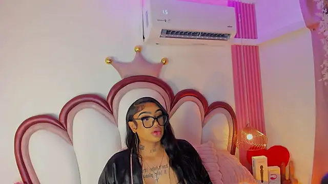 Mia_Jansen webcam