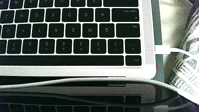 Yournaughty webcam
